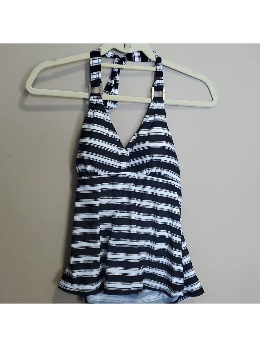 Liz Claiborne tankini top size large